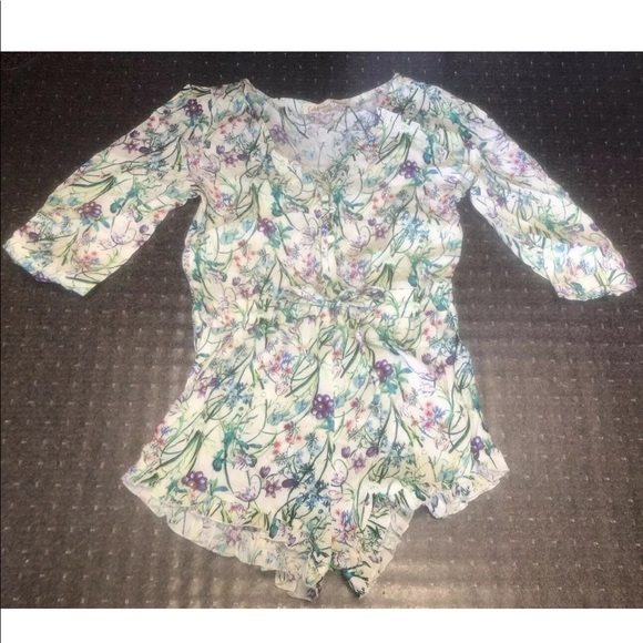 California Gypsy Floral Playsuit Romper Small NWOT - Picture 3 of 6